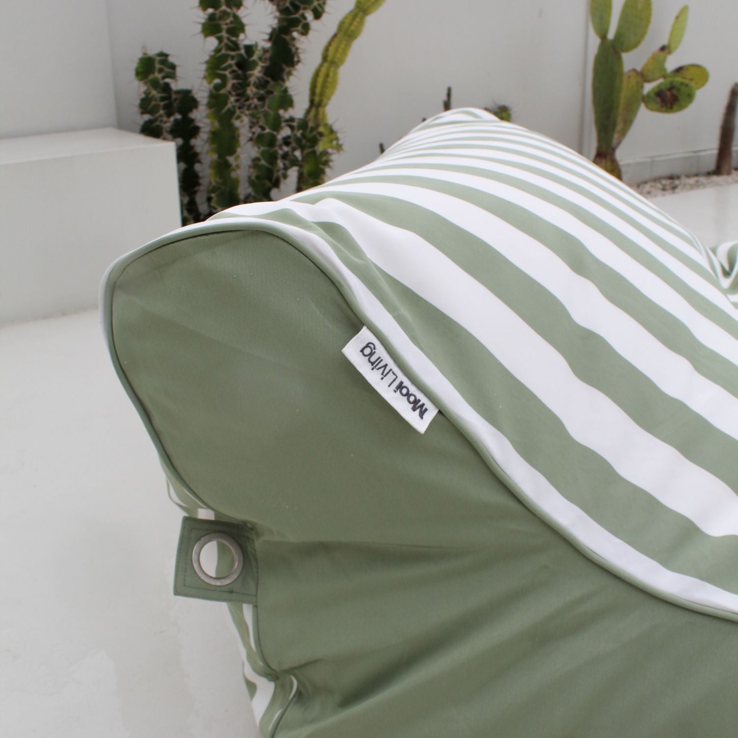 Sage Green and White Stripe Chill Uv Lounger by Mooi Living, MOSTRCHILL-BB-GRESTR