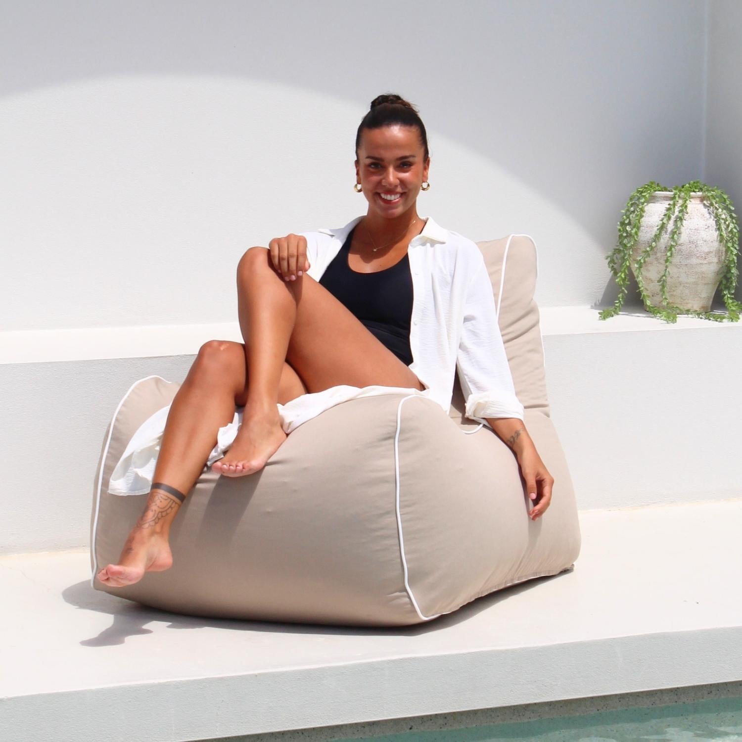 Bora Bora Bean Bag Chair (taupe & white stripe) outdoor Bean Bag by Mooi Living,MOBORABB-TAU