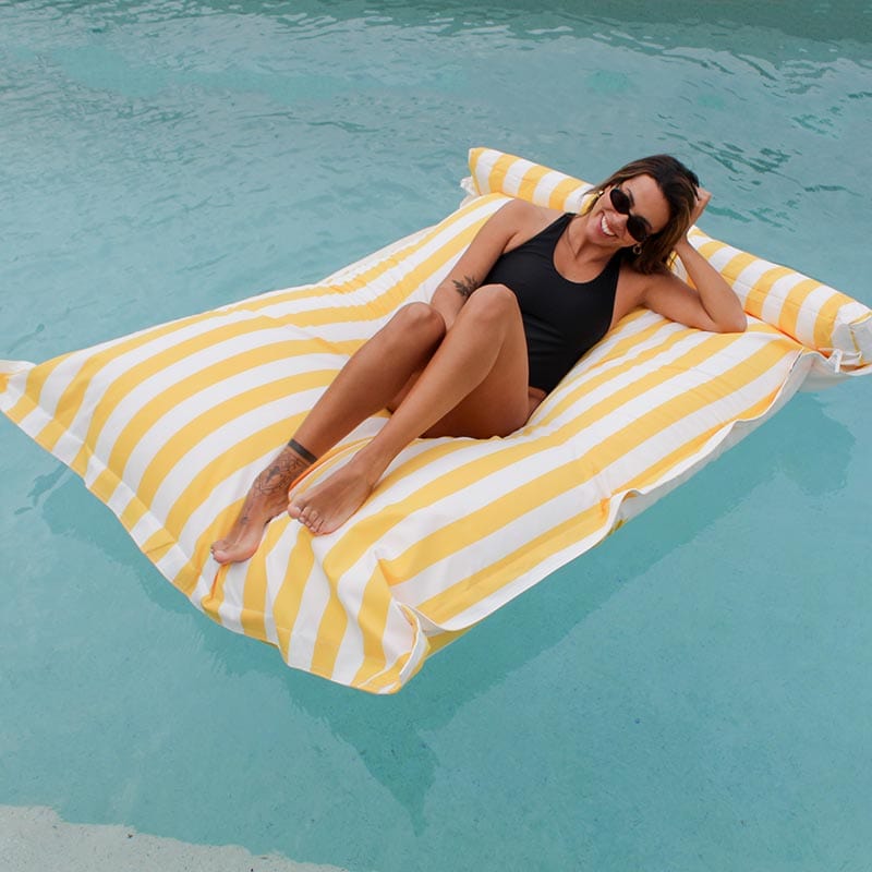 Santorini Pool Float Bean Bag – Luxury Resort-Style Lounger Mooi